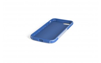 Sporty case for iPhone 7 blue sky